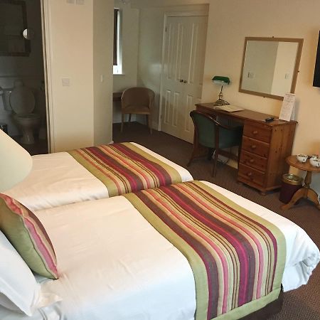 The Tally Ho Hotel - B&B Bicester Esterno foto